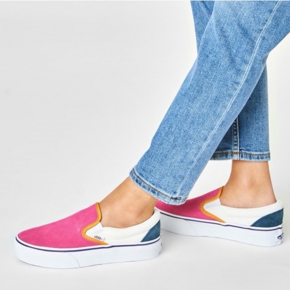 Vans Shoes - Vans Classic - Slip On Platform Mini Cord Shoes Pink Leather Suede - size 8